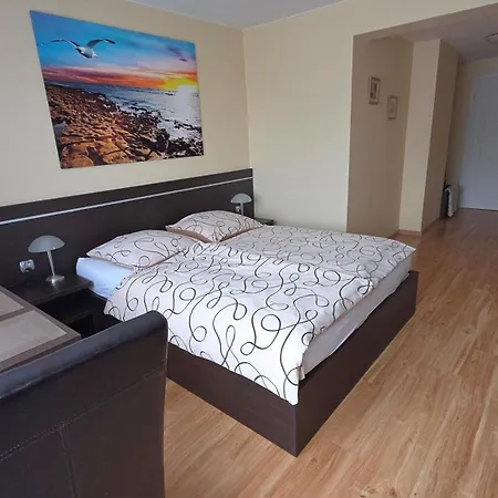 Homestay Marand