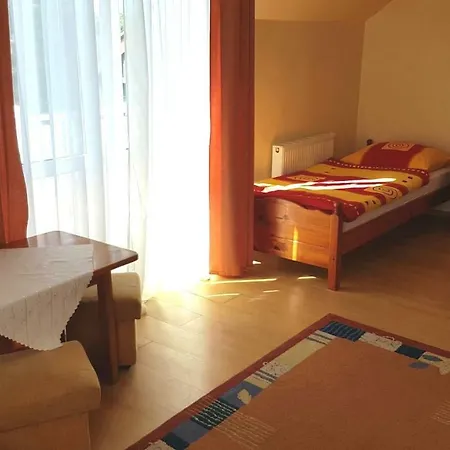 ホームステイ Marand *