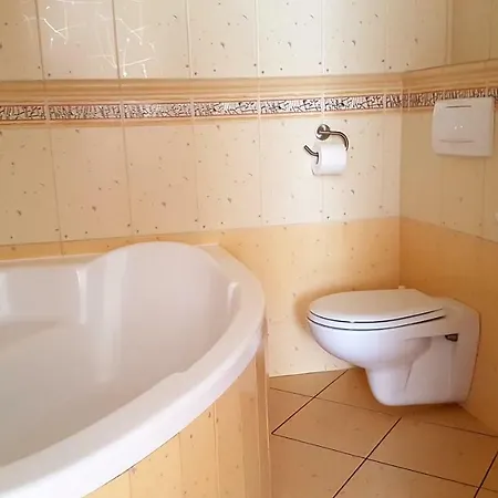 ホームステイ Marand *